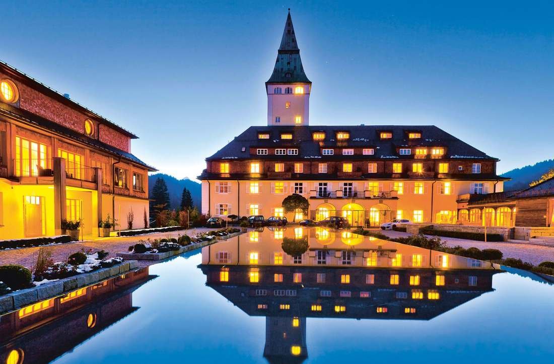 Schloss Elmau bei Nacht